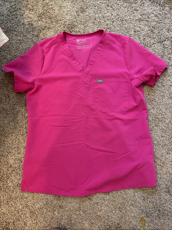 Figs Other - FIGS Women's one pocket Scrub Top in electric orchid size medium
